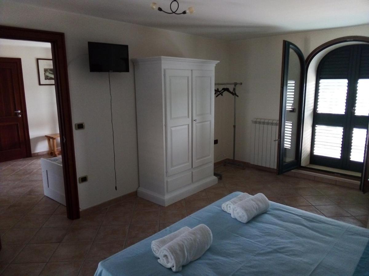 Apartmán Attico Matine Specchia Exteriér fotografie